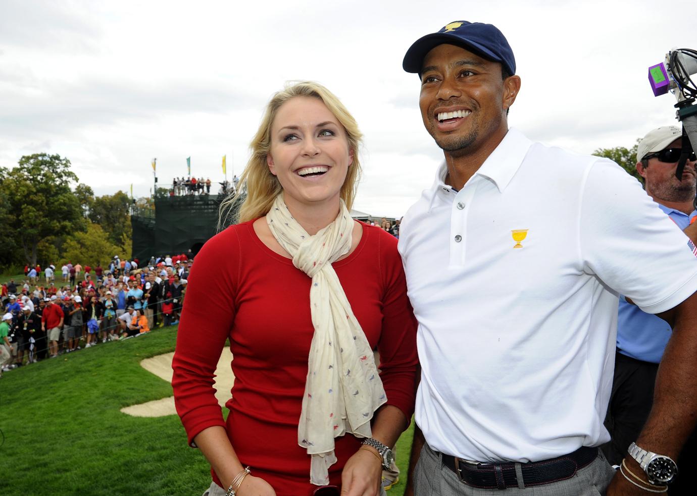 Tiger Woods Lindsey Vonn Smiling At Golf Game