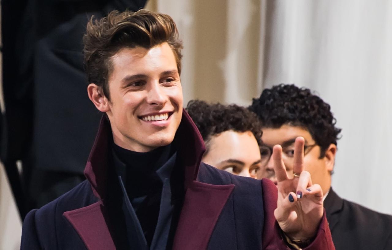 Shawn Mendes & Longtime Chiropractor Jocelyne Miranda Fuel Romance Rumors
