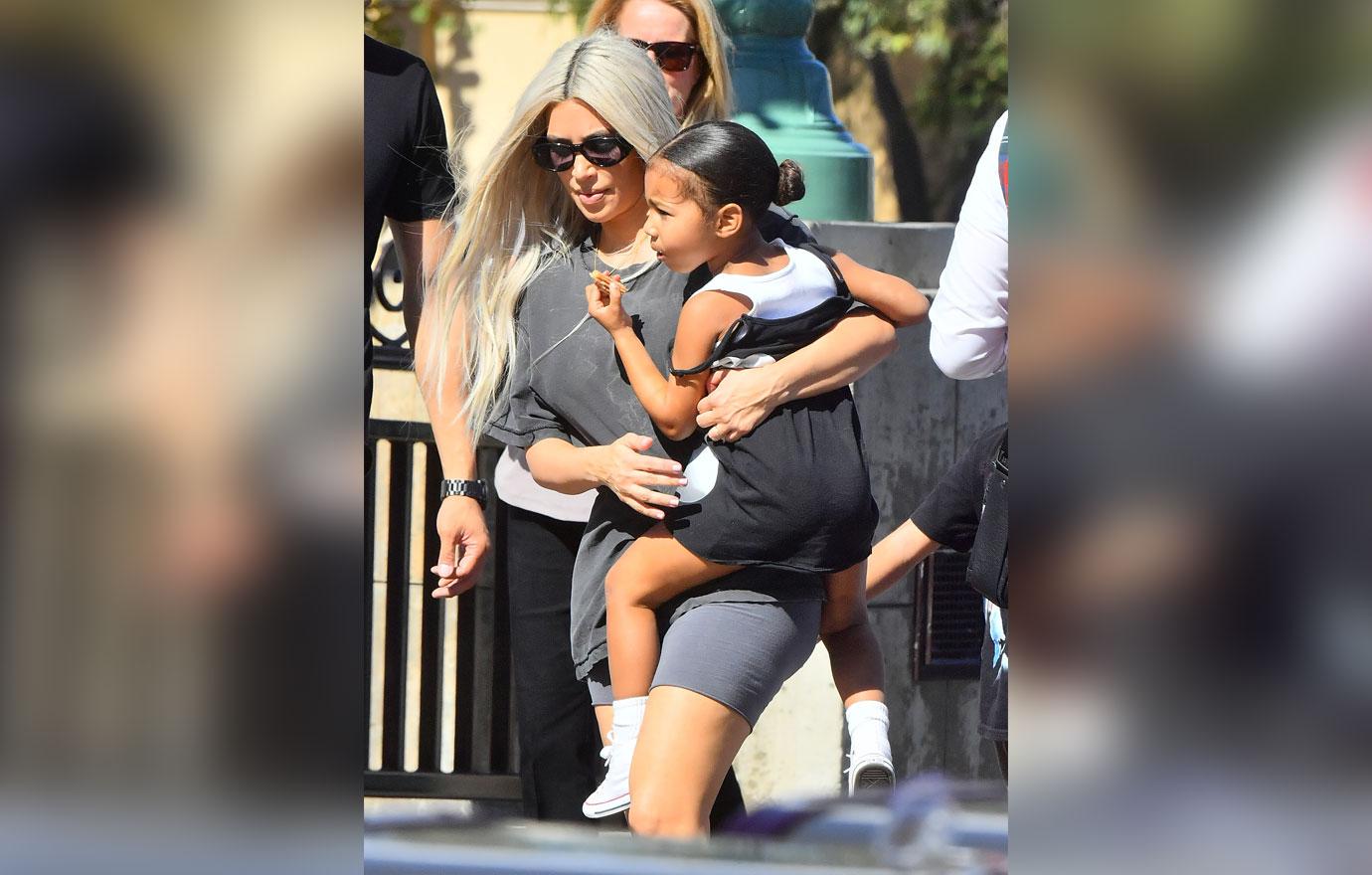 //Kim Kardashian birthday Kourtney kids Disneyland