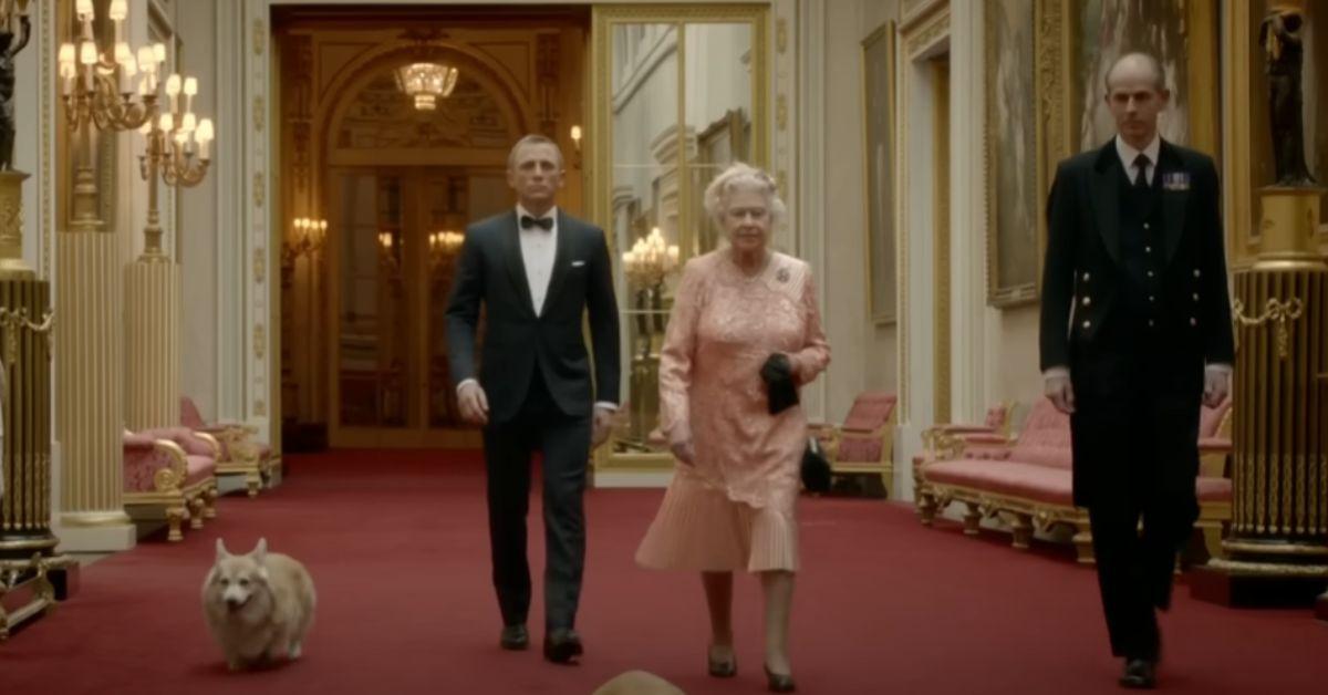 Photo of Queen Elizabeth and Daniel Craig