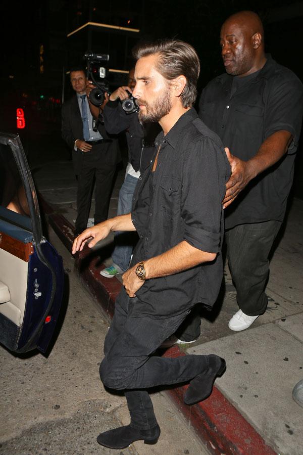 Scott Disick Drunk L.A. Nightclub