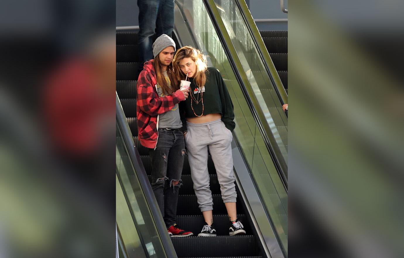 Paris Jackson Has Date With Boyfriend After Suicide Attempt