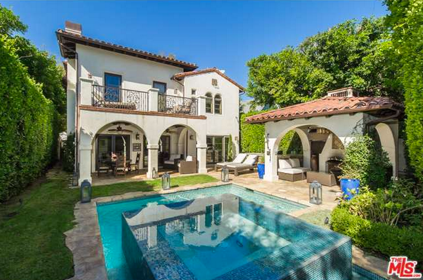 21 Photos Inside Ashley Tisdale’s Home — On Sale For 2.599 Million