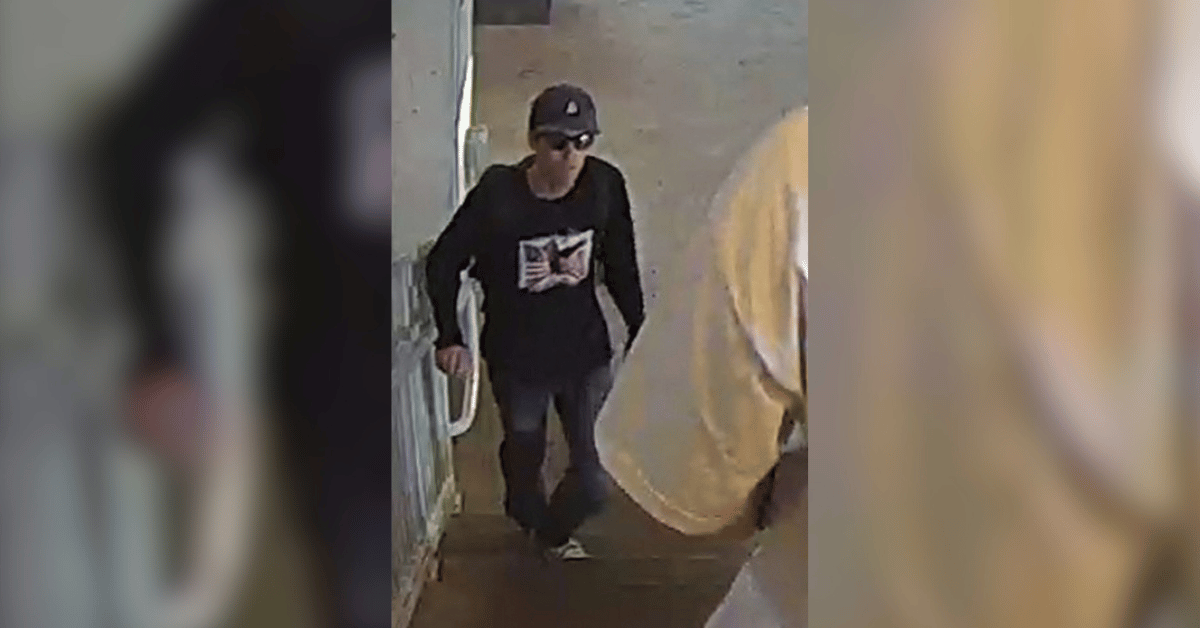 Photo of Charlie Kirk shooting suspect 