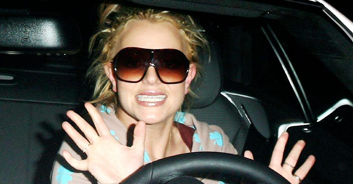 britney spears breaks law driving phone hand photos conservatorship r