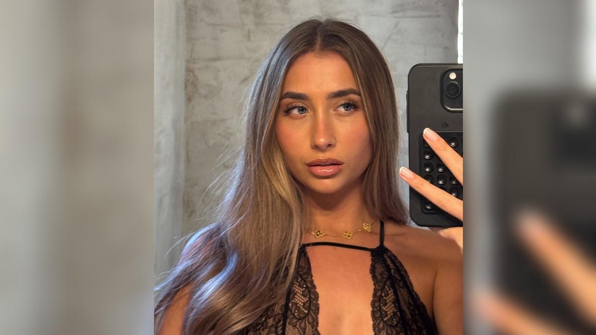 Photo of Lily Phillips