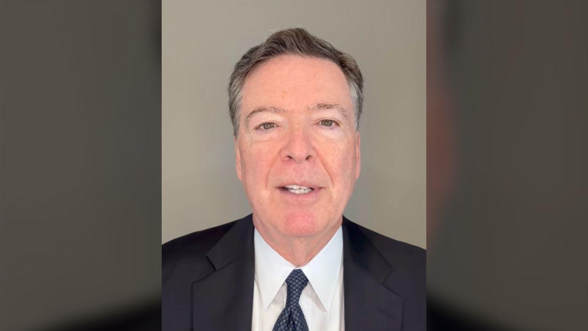 image of Maher sarcastically dubbed Comey the 'Manchurian beachcomber' as he ridiculed the controversy.