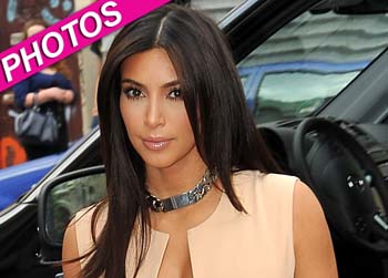 //kim kardashian cleavage paris