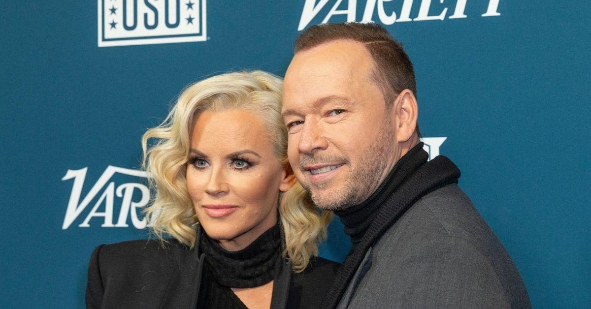 picture of Jenny McCarthy and Donnie Walhberg