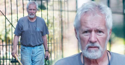 Alex Trebek – Jeopardy Host Slums It Up While Running Errands Near L.A. Home