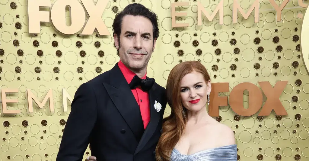 Photo of Sacha Baron Cohen and Isla Fisher