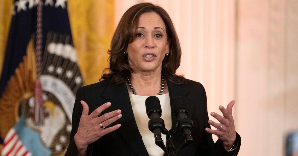 Kamala Harris Ridiculed After Expressing Love For Yellow School Buses