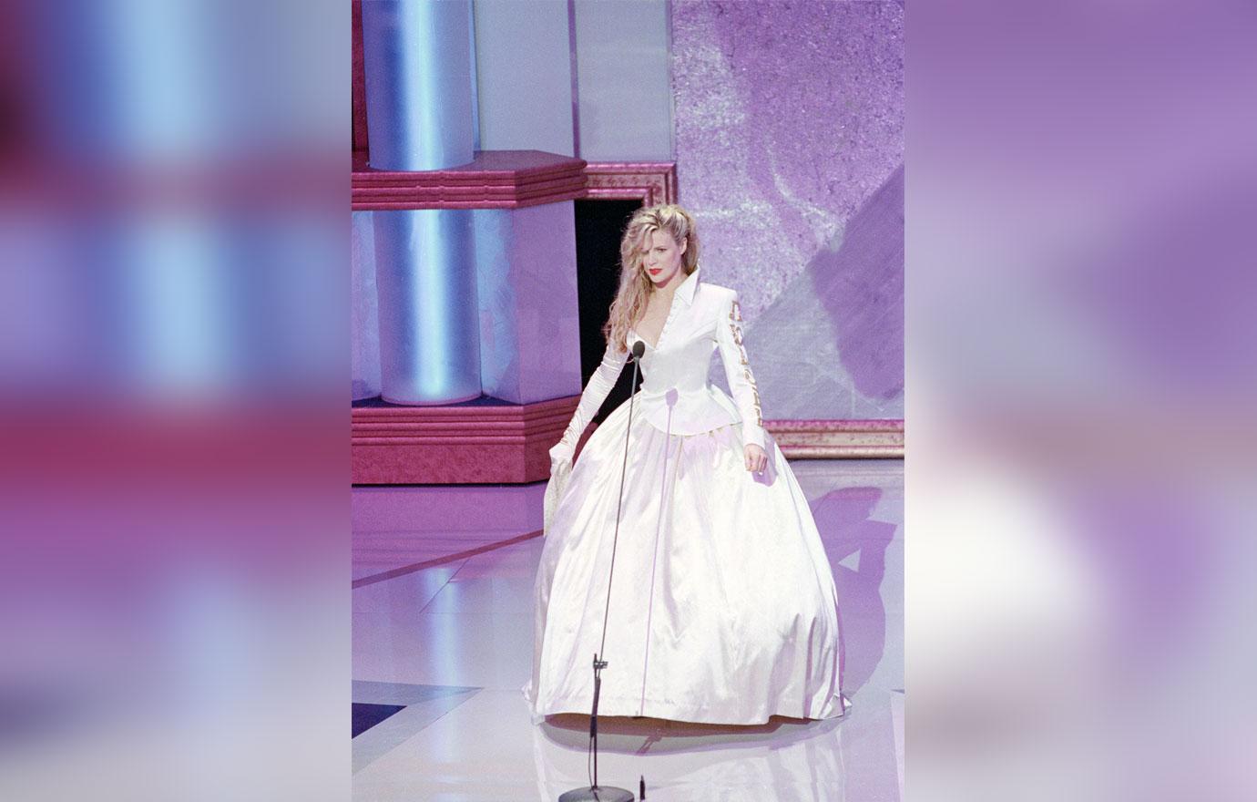 Wackiest Oscar Gowns Of All Time Exposed