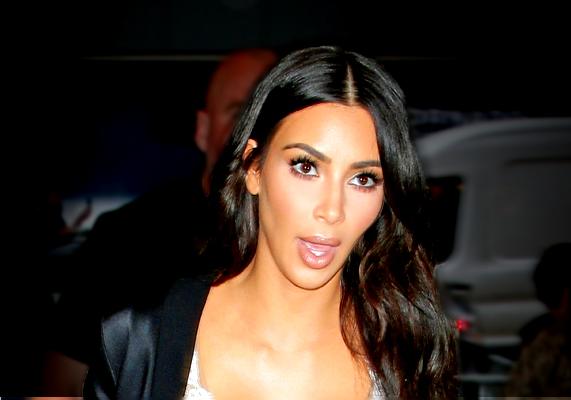 Kardashian Exposed! Explosive Police Video INSIDE Kim's Paris Hotel ...