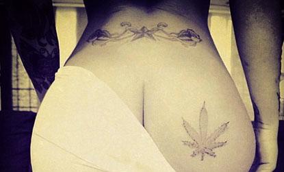 //screen_shot_ _at_ _am_px_wide