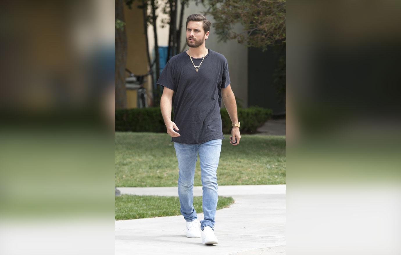 Scott Disick Dumps Bella Thorne Over Bad Hygiene Claims