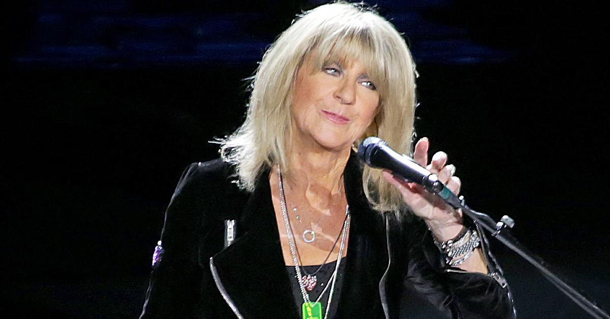 Stevie Nicks Has Chris McVie's Ashes On Her Body At Live Performances