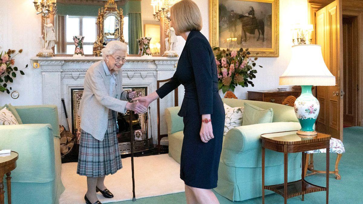 Photo of Queen Elizabeth