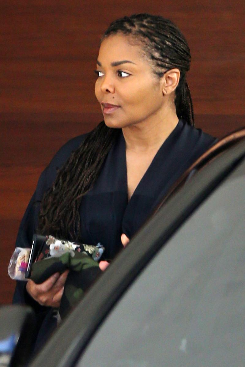 Janet Jackson Pregnant Baby Bump