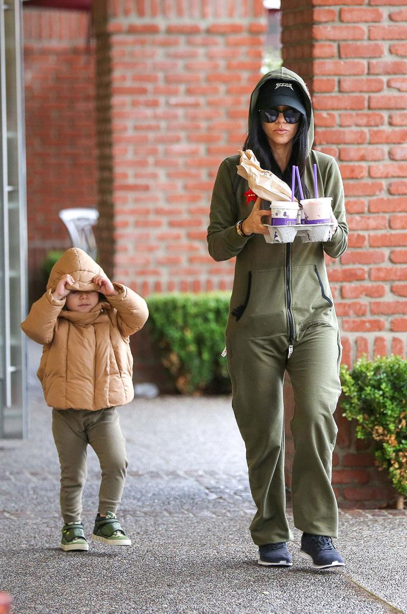 Kourtney Kardashian Scott Disick Play Date Penelope