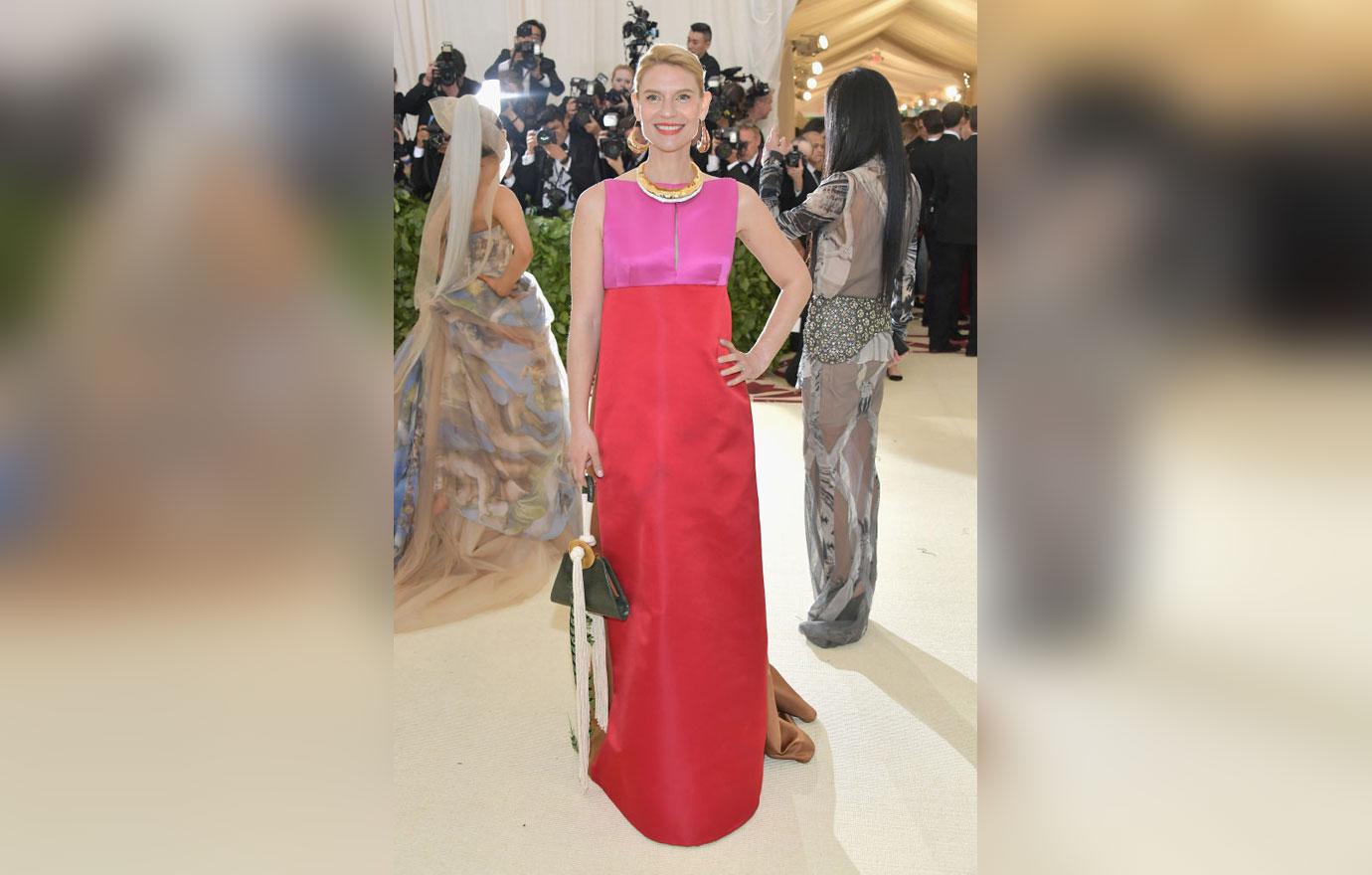 //Claire Danes Met Gala