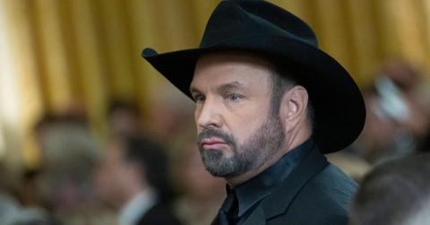 Photo of Garth Brooks