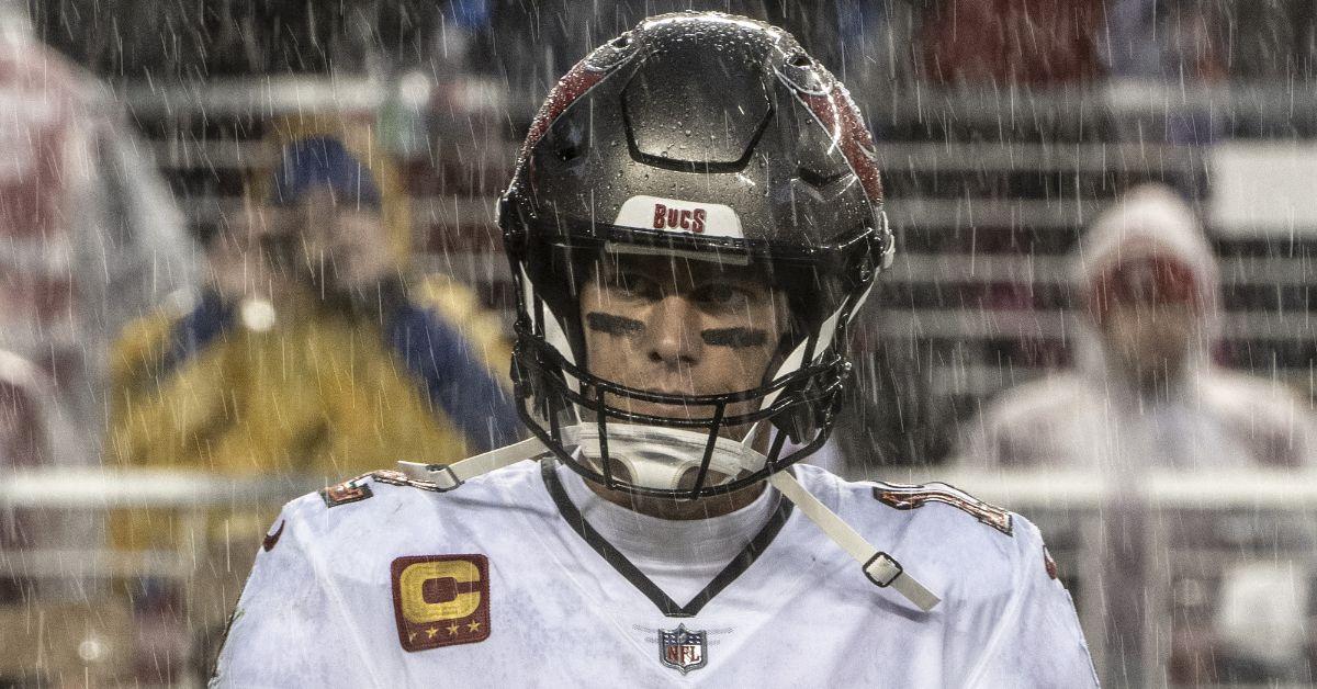 Tom Brady in 'Deep Discussions' to CoOwner of Las Vegas Raiders