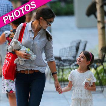 //suri cruise katie museum nyc