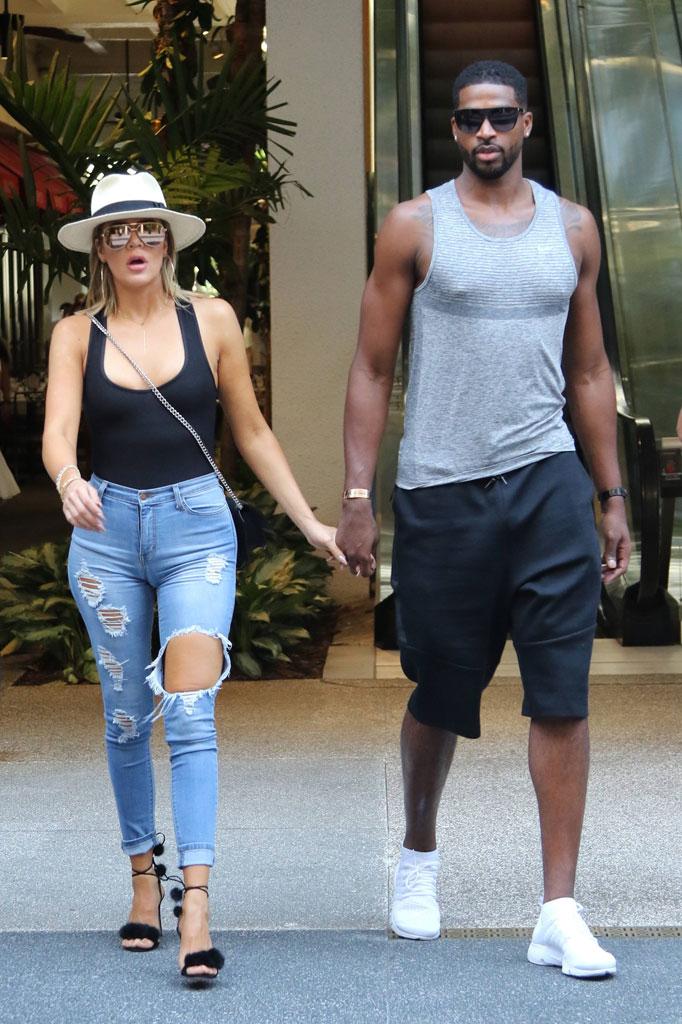 Khloe Kardashian Tristan Thompson Dating Hold Hands Family