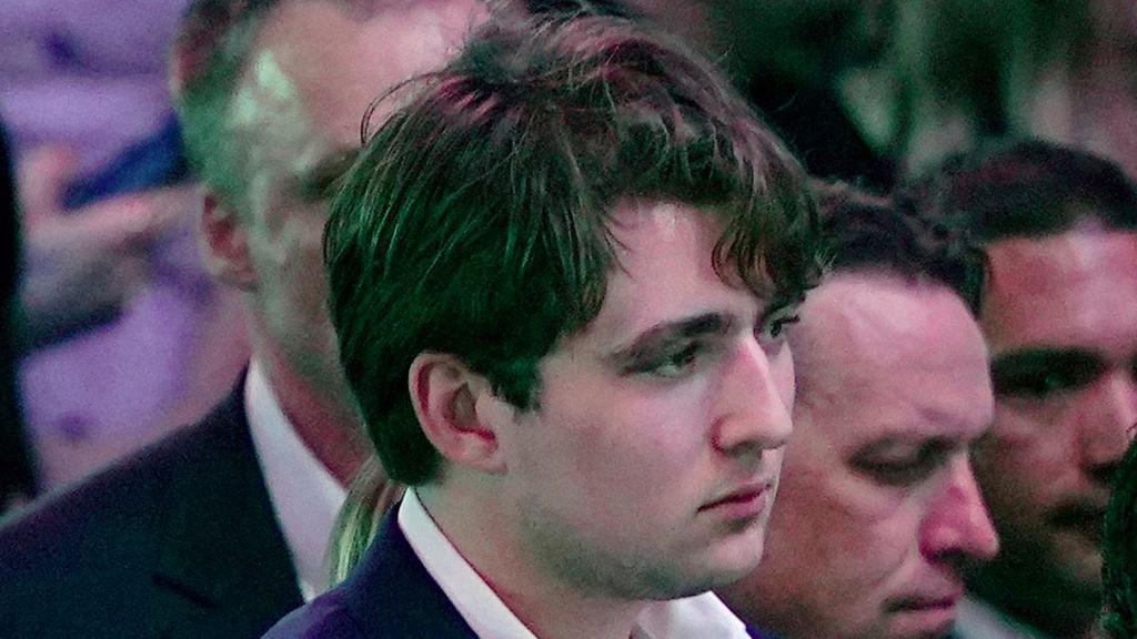 Barron Trump's Makeover Sparks Concern After Making Rare Appearance