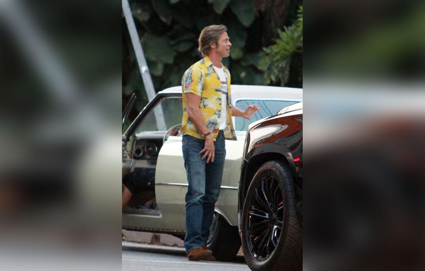 Brad Pitt Films Tarantino Movie With Leonardo DiCaprio