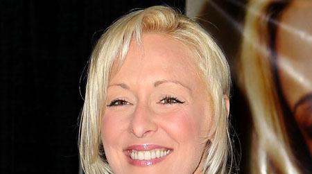 //stars react mindy wenn