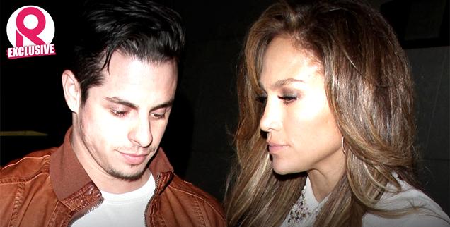 //jennifer lopez forces casper smart sign nondisclosure agreement wide