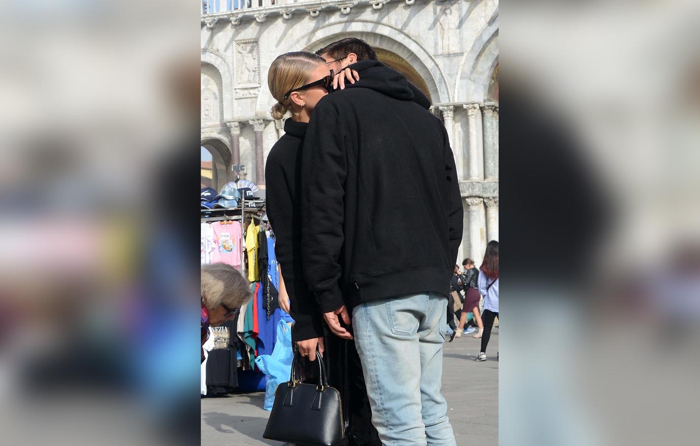 Scott Disick Sofia Richie Kissing Venice