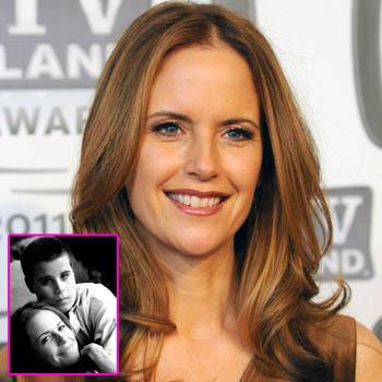 //kelly preston