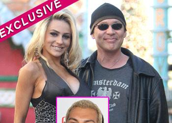 //pp_courtneynikdoug_wenn