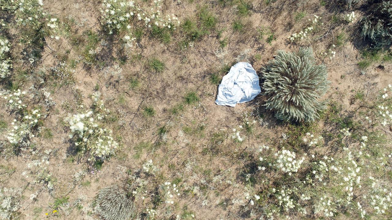 Chris Watts Murder Evidence Shanann’s Clothes, Grave & Crime Scene(00)