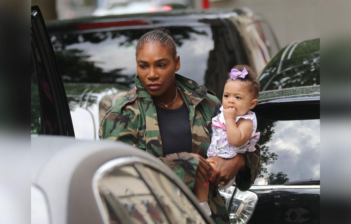 Serena Williams Baby And Husband Shop In Paris