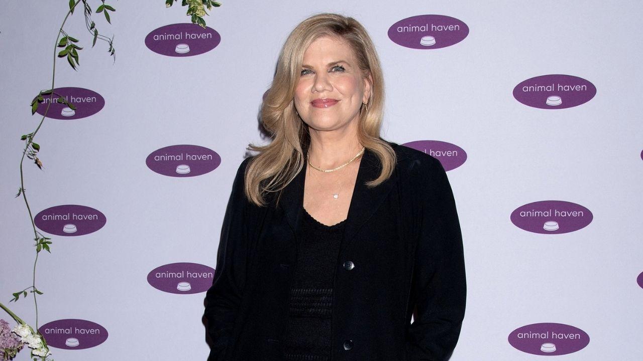 Photo of Kristen Johnston