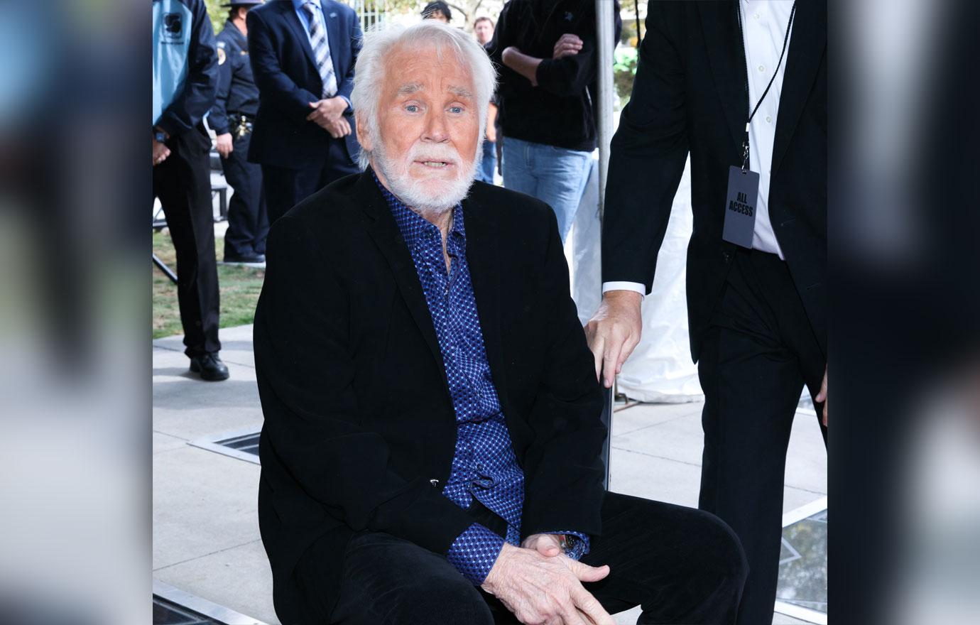 Kenny Rogers Secrets And Scandals Revealed