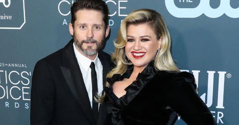photo of kelly clarkson and brandon blackstock