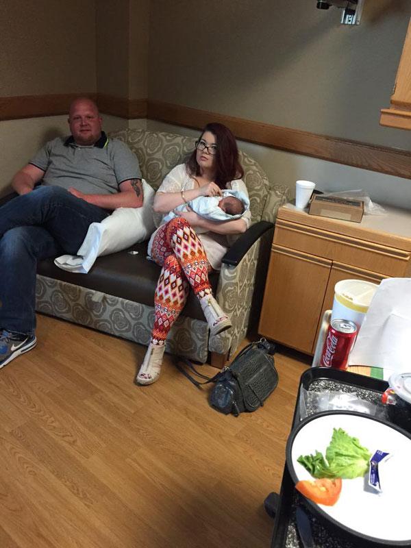 Teen Mom Star Gary Shirley Baby Amber Portwood Visits