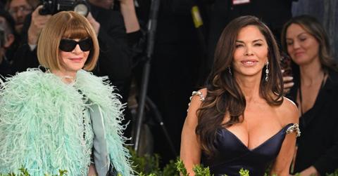 Photo of Lauren Sánchez and Anna Wintour