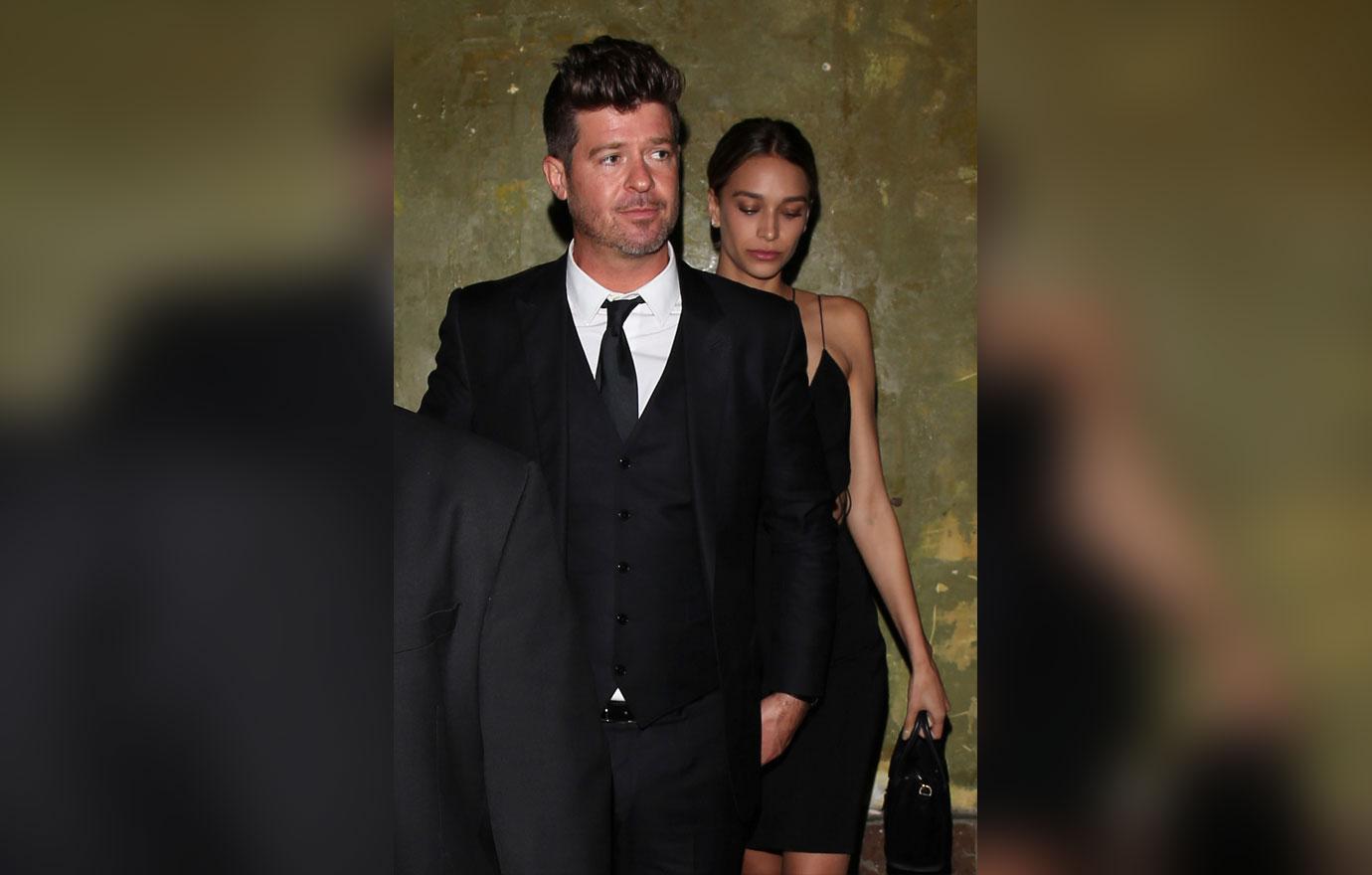 Robin Thicke Denied Son Visit Cops Called Paula Patton Custody Battle