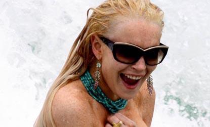 //mavrix_lohan_nip_slip__ _