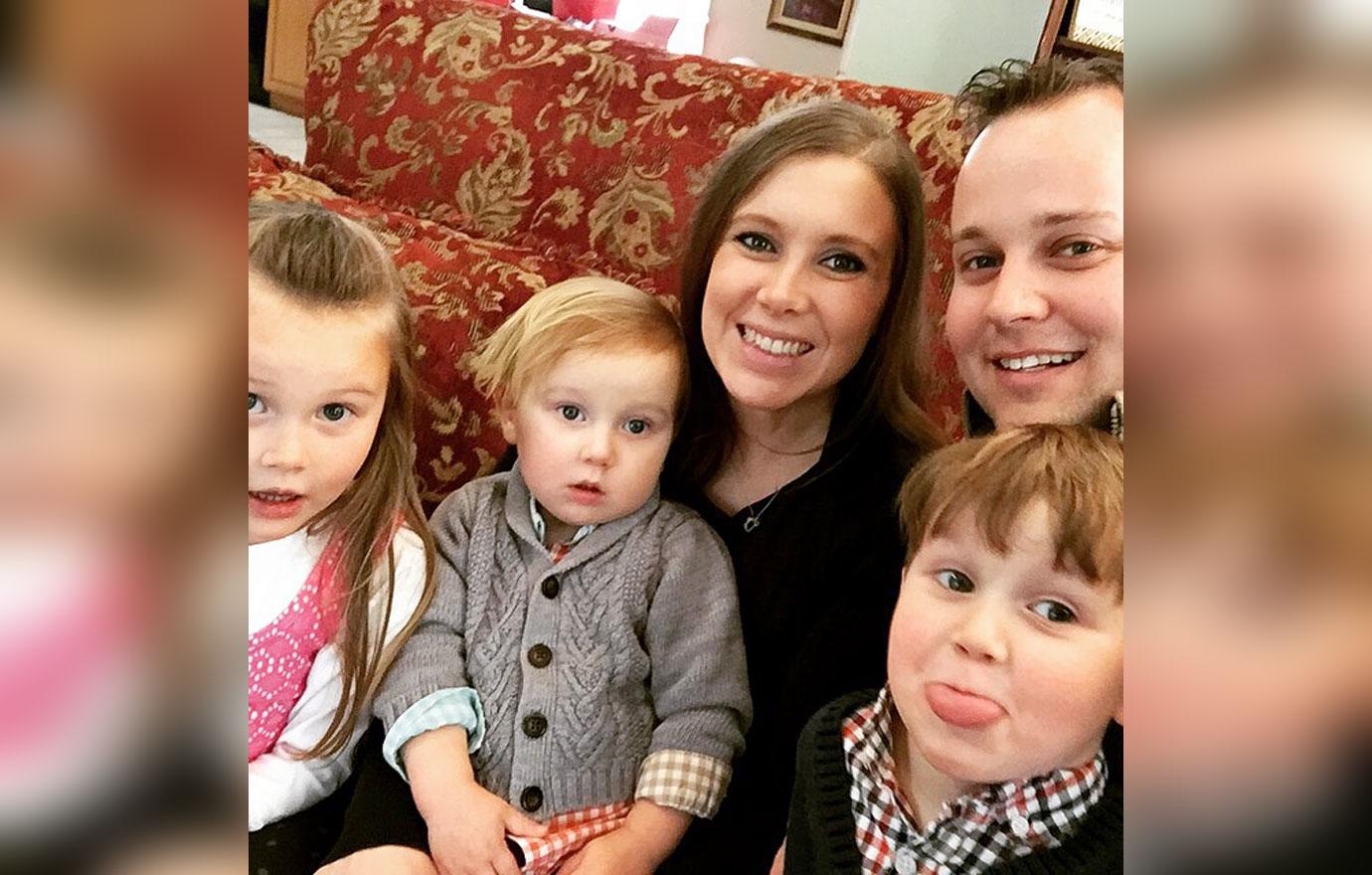 josh duggar released jail child porn arrest r