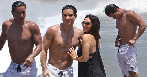 mario lopez beach wife hot body
