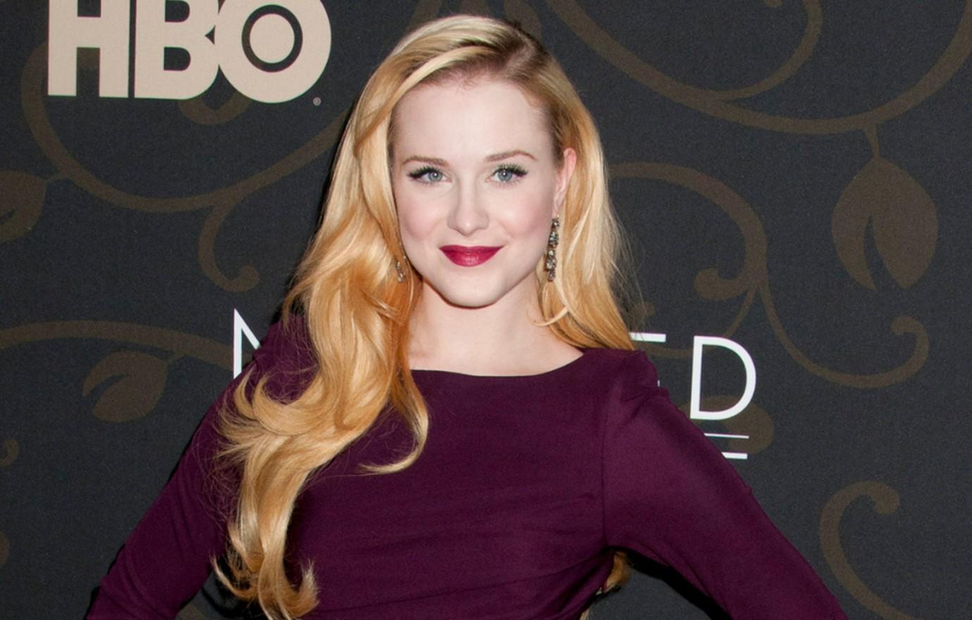 Evan Rachel Wood Fights Ex Marilyn Mansons Over His Rush To Depose Her In Court