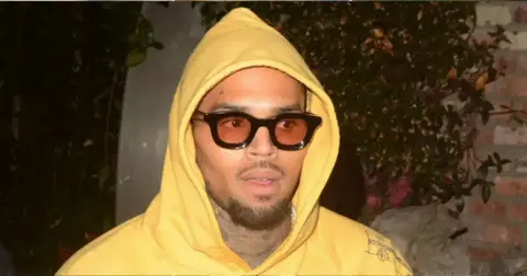 chris brown hit  million judgment over unpaid loan popeyes restaurants the dream city national bank court facing wages being seized