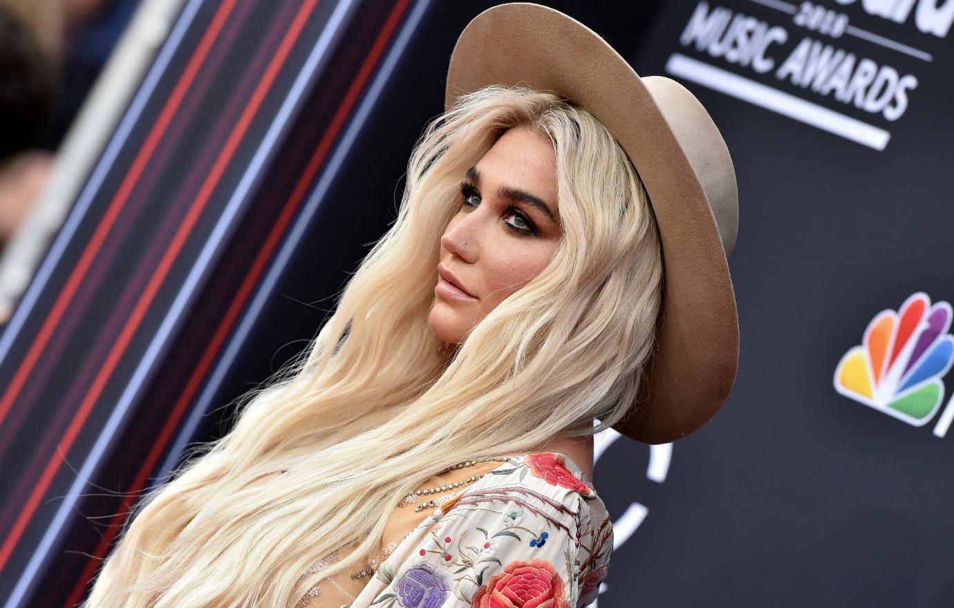 Kesha attended the 2018 Billboard Music Awards at MGM Grand Garden Arena on May 20, 2018 in Las Vegas, Nevada.